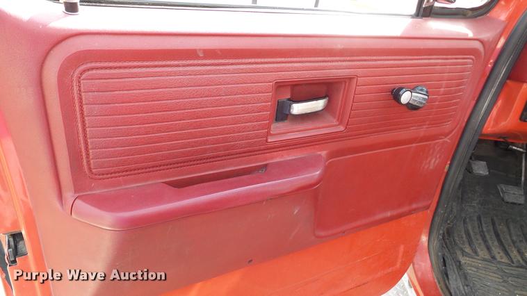 image for item DA2895 1979 GMC Sierra 35 fire truck