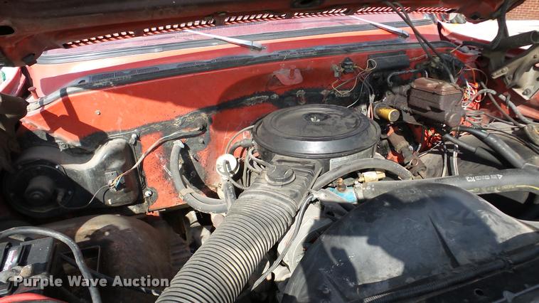 image for item DA2895 1979 GMC Sierra 35 fire truck