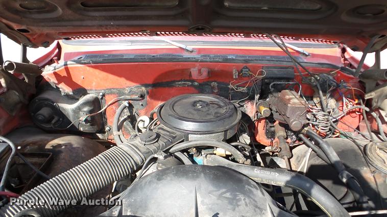 image for item DA2895 1979 GMC Sierra 35 fire truck