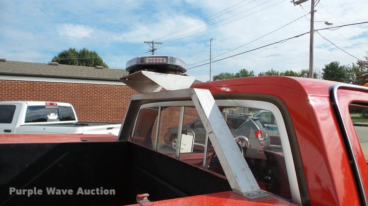 image for item DA2895 1979 GMC Sierra 35 fire truck