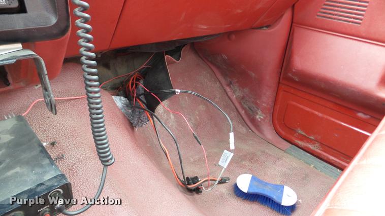 image for item DA2896 1988 Ford F350 fire truck