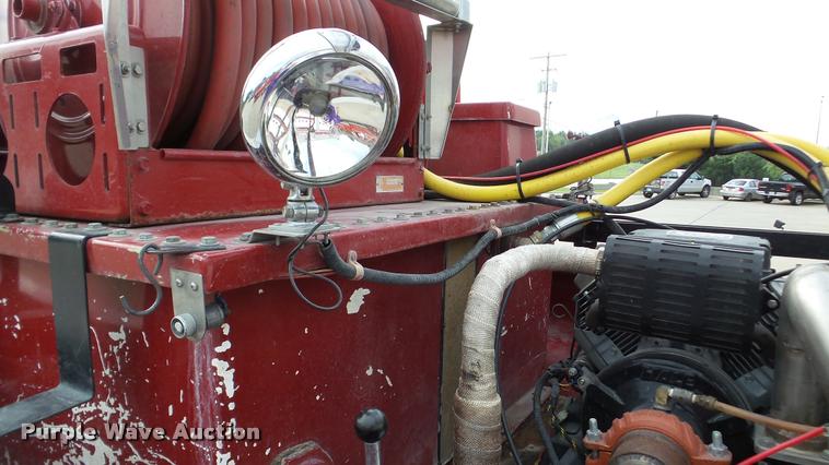 image for item DA2896 1988 Ford F350 fire truck