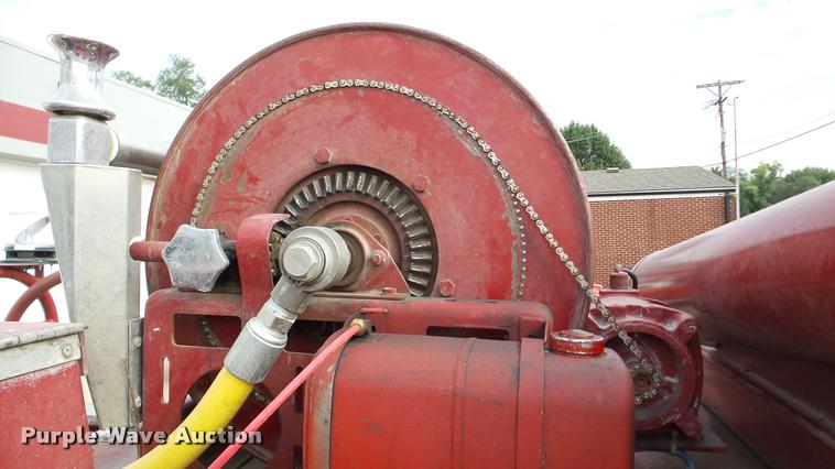 image for item DA2896 1988 Ford F350 fire truck