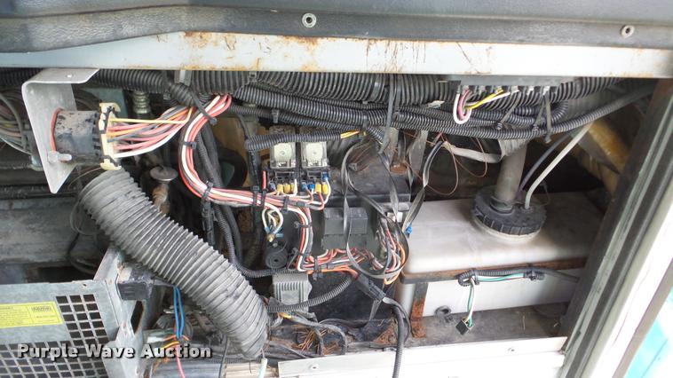 image for item DA2914 2002 Neoplan Eldorado National shuttle bus