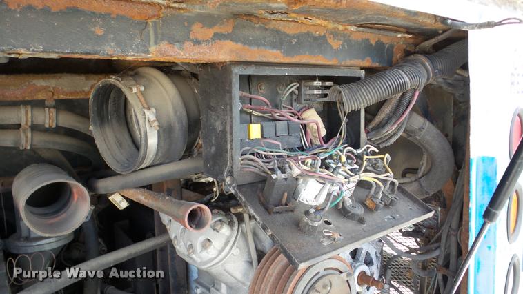 image for item DA2914 2002 Neoplan Eldorado National shuttle bus