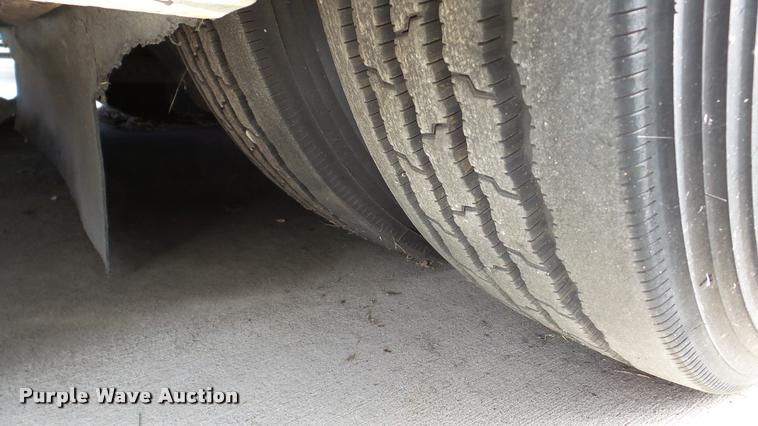 image for item DA2914 2002 Neoplan Eldorado National shuttle bus