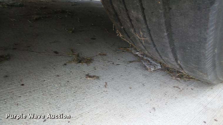 image for item DA2914 2002 Neoplan Eldorado National shuttle bus