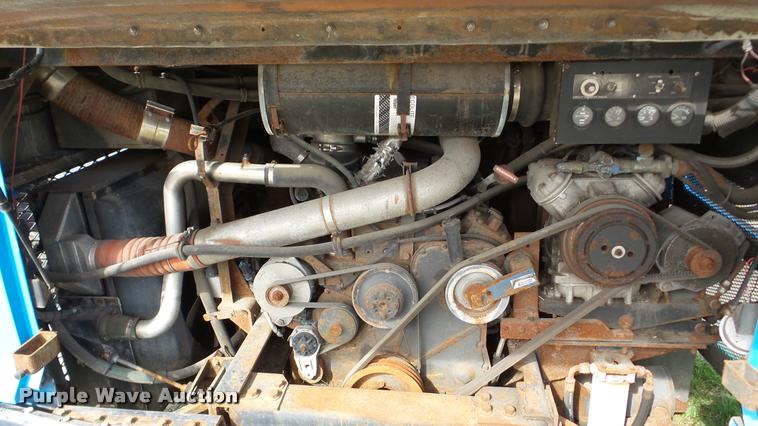 image for item DA2915 2002 Neoplan Eldorado National shuttle bus