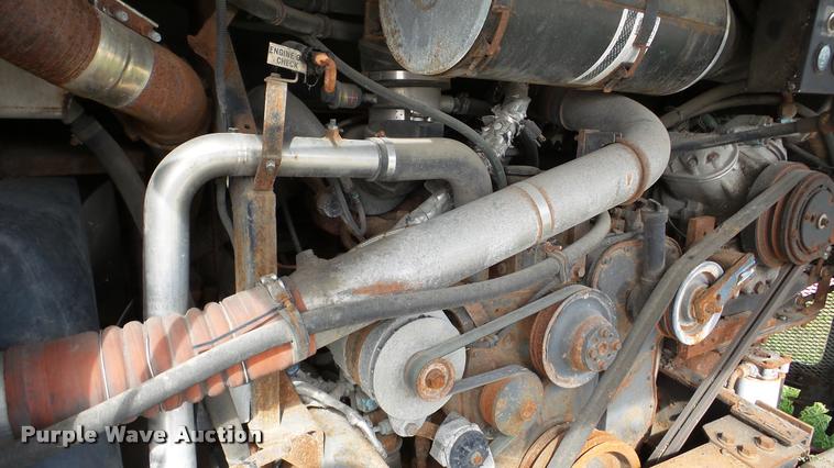 image for item DA2915 2002 Neoplan Eldorado National shuttle bus