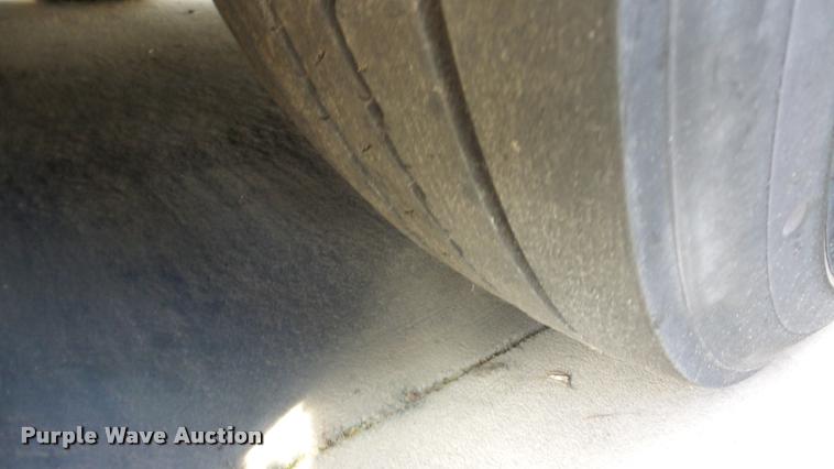 image for item DA2915 2002 Neoplan Eldorado National shuttle bus