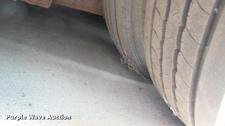 image for item DA2915 2002 Neoplan Eldorado National shuttle bus