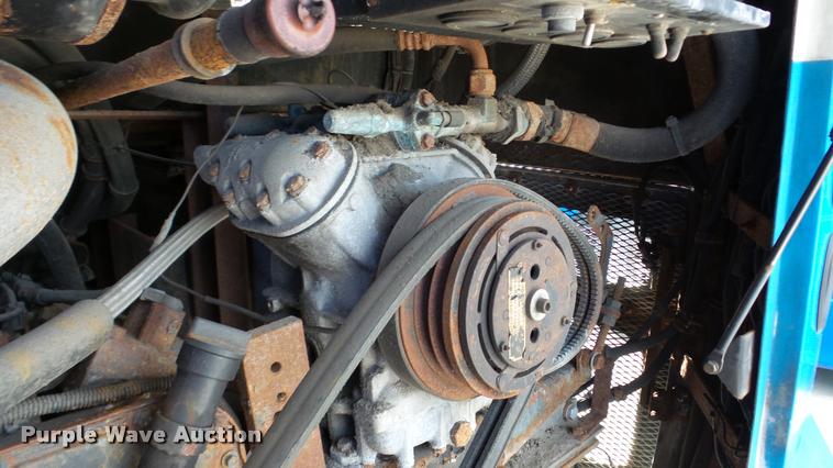 image for item DA2916 2002 Neoplan Eldorado National shuttle bus