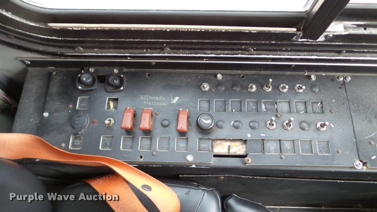 image for item DA2917 2002 Neoplan Eldorado National shuttle bus