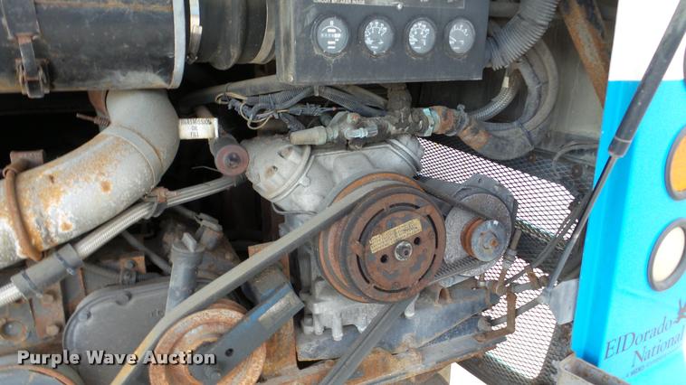 image for item DA2917 2002 Neoplan Eldorado National shuttle bus