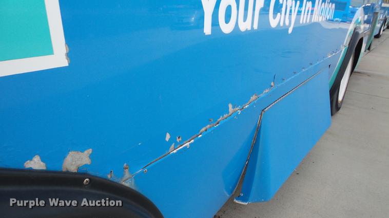 image for item DA2917 2002 Neoplan Eldorado National shuttle bus