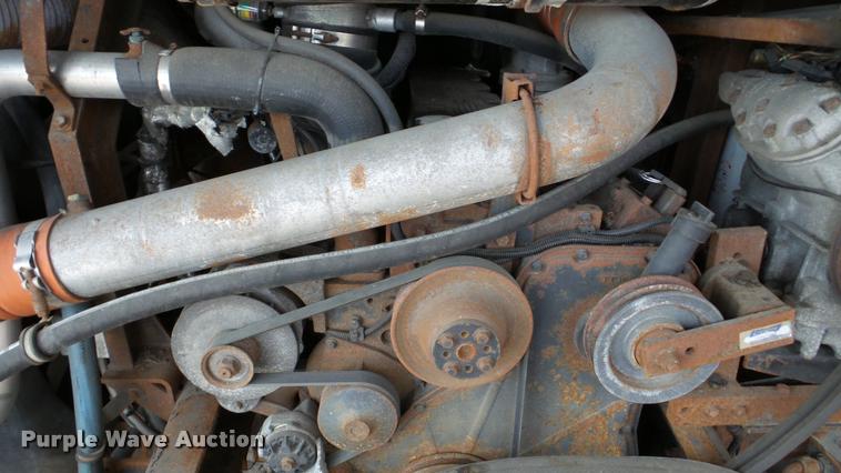 image for item DA2918 2002 Neoplan Eldorado National shuttle bus