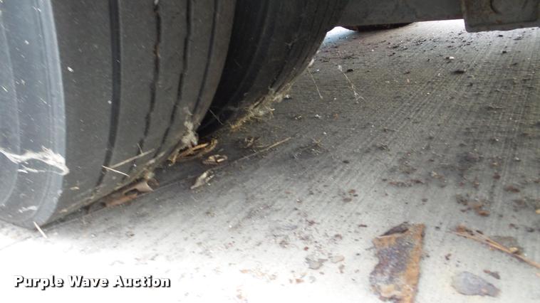 image for item DA2918 2002 Neoplan Eldorado National shuttle bus