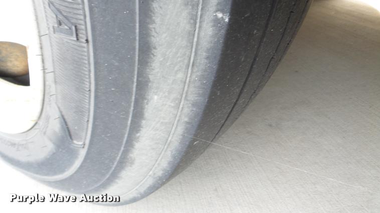 image for item DA2919 2002 Neoplan Eldorado National shuttle bus