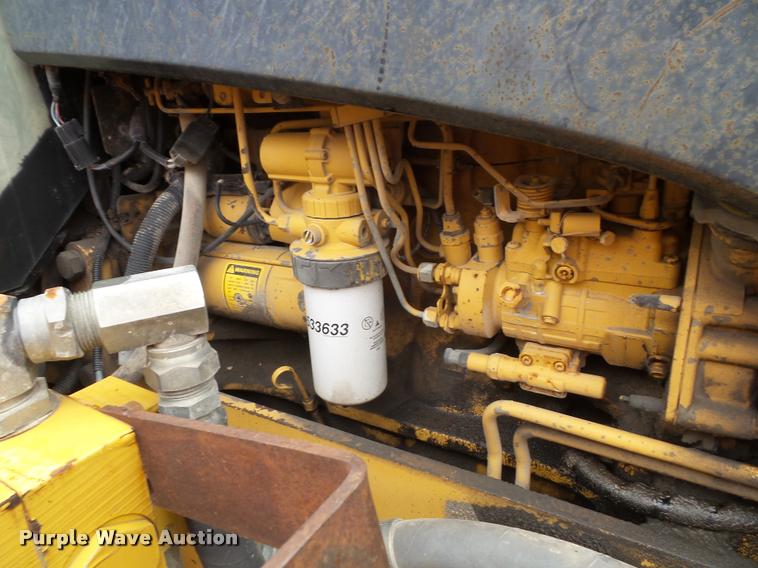 image for item DA3753 2000 New Holland TS100 tractor