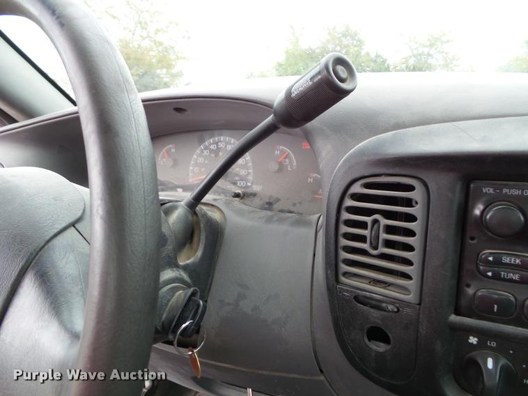 image for item DA3757 2003 Ford F150 pickup truck