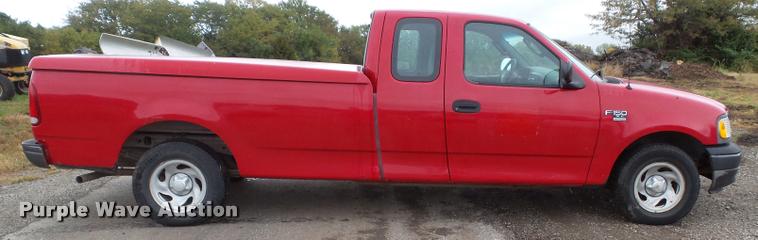 image for item DA3922 2003 Ford F150 SuperCab pickup truck