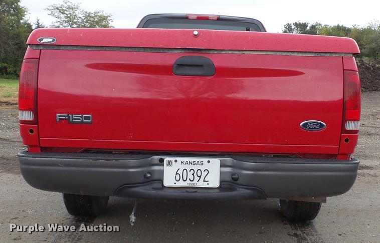 image for item DA3922 2003 Ford F150 SuperCab pickup truck