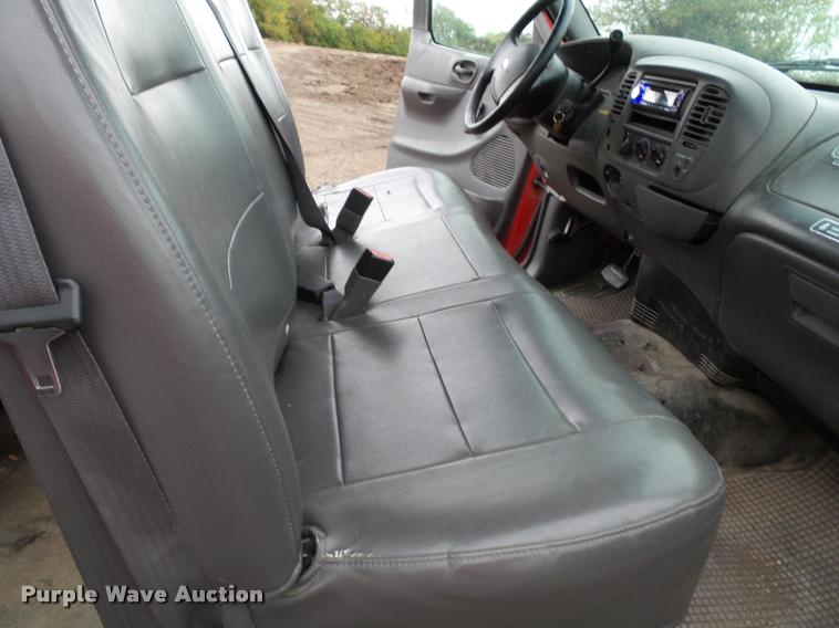 image for item DA3922 2003 Ford F150 SuperCab pickup truck