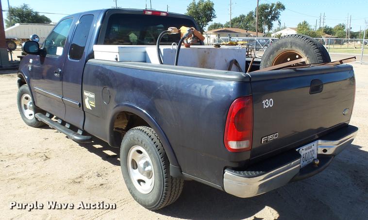 image for item DA4606 1999 Ford F150 XLT SuperCab pickup truck