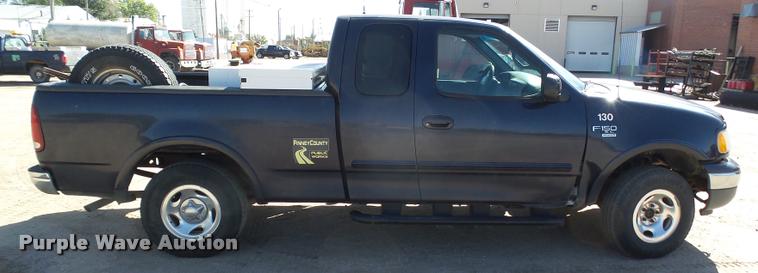 image for item DA4606 1999 Ford F150 XLT SuperCab pickup truck