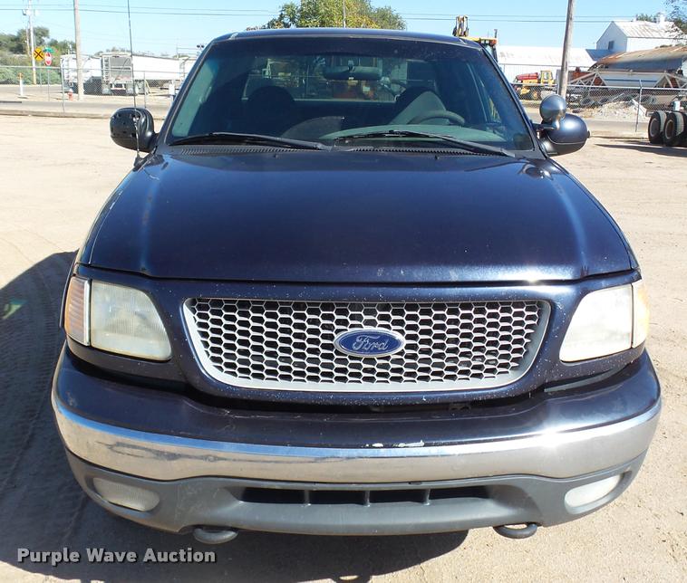 image for item DA4606 1999 Ford F150 XLT SuperCab pickup truck