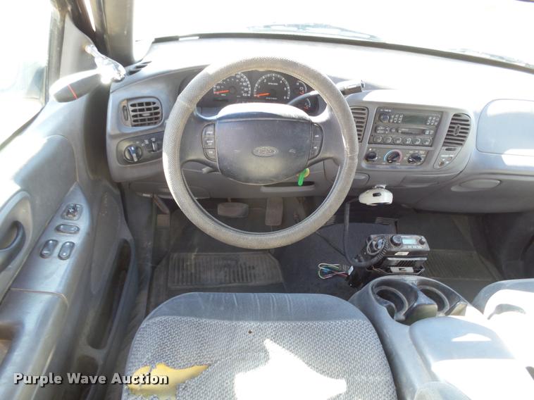 image for item DA4606 1999 Ford F150 XLT SuperCab pickup truck