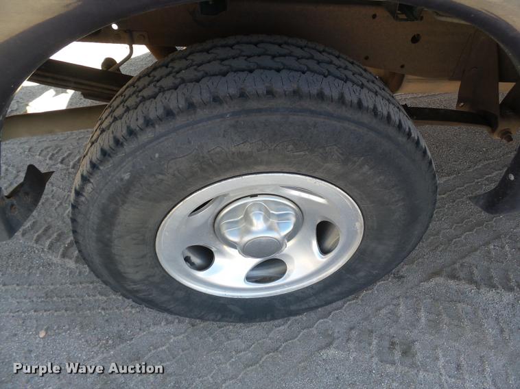 image for item DA4606 1999 Ford F150 XLT SuperCab pickup truck