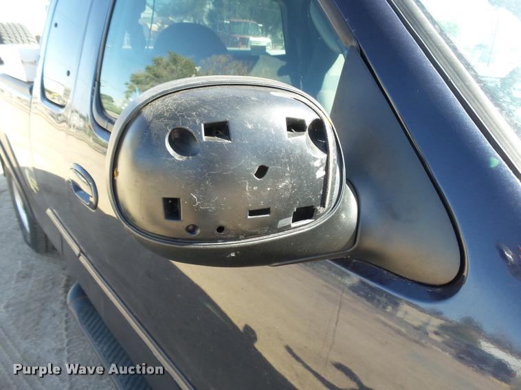 image for item DA4606 1999 Ford F150 XLT SuperCab pickup truck