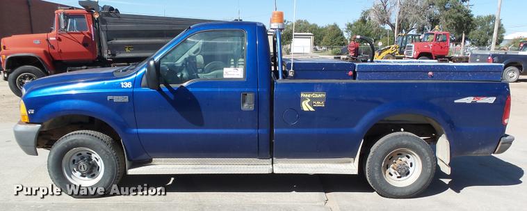 image for item DA4608 1999 Ford F250 Super Duty pickup truck