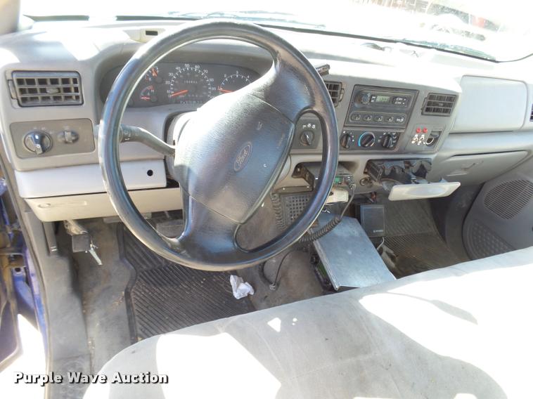 image for item DA4608 1999 Ford F250 Super Duty pickup truck