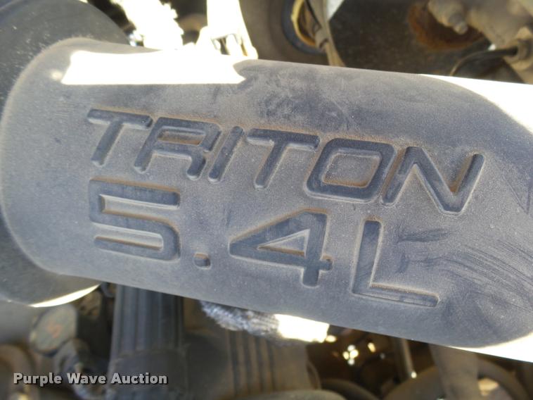 image for item DA4608 1999 Ford F250 Super Duty pickup truck