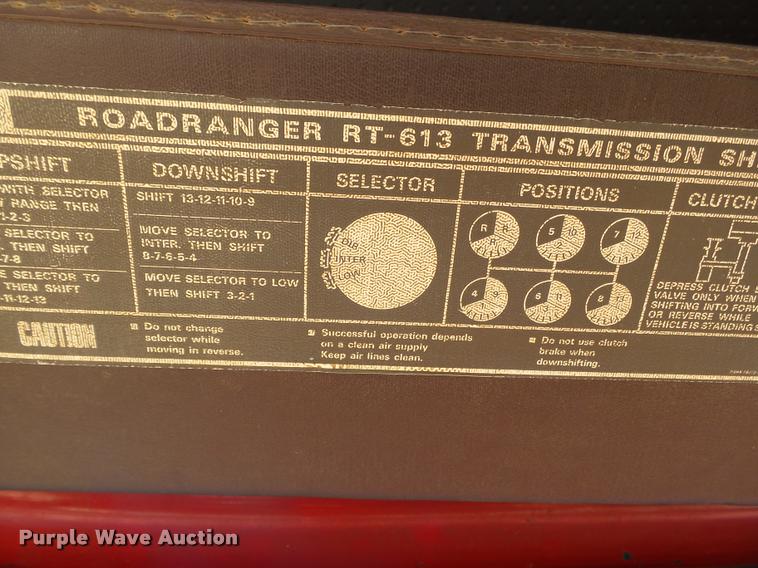 image for item DA4610 1979 Ford 8000 truck cab and chassis