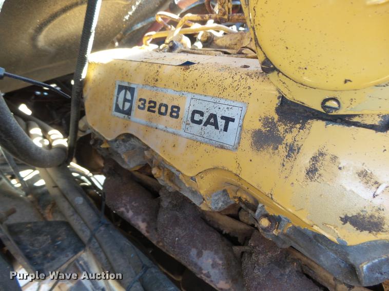 image for item DA4610 1979 Ford 8000 truck cab and chassis