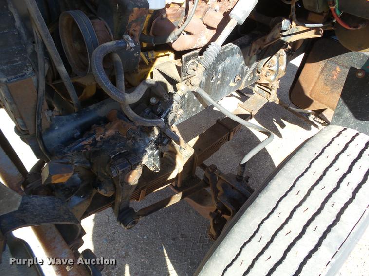 image for item DA4610 1979 Ford 8000 truck cab and chassis