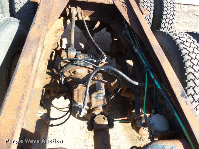 image for item DA4610 1979 Ford 8000 truck cab and chassis