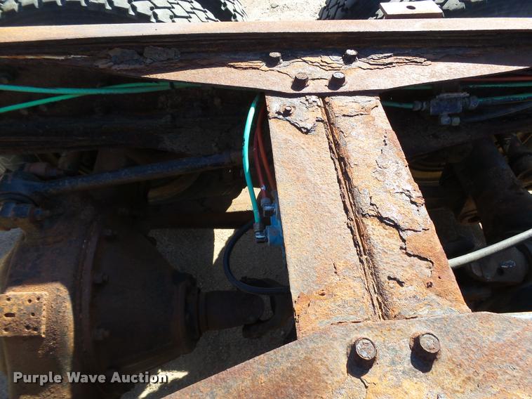 image for item DA4610 1979 Ford 8000 truck cab and chassis