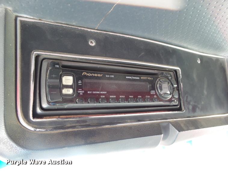 image for item DA4653 1987 Ford 800 dump truck