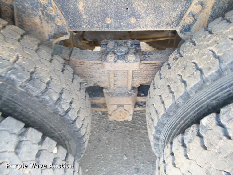 image for item DA4653 1987 Ford 800 dump truck