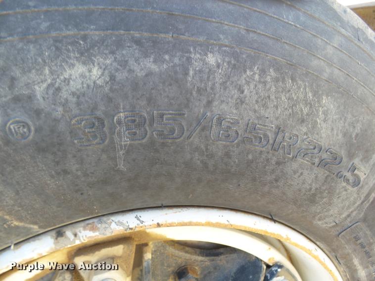 image for item DA4653 1987 Ford 800 dump truck