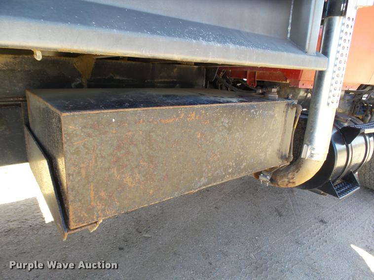 image for item DA4653 1987 Ford 800 dump truck