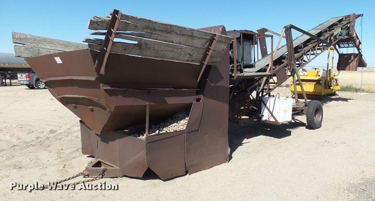 image for item DA4660 1961 Lipman conveyor