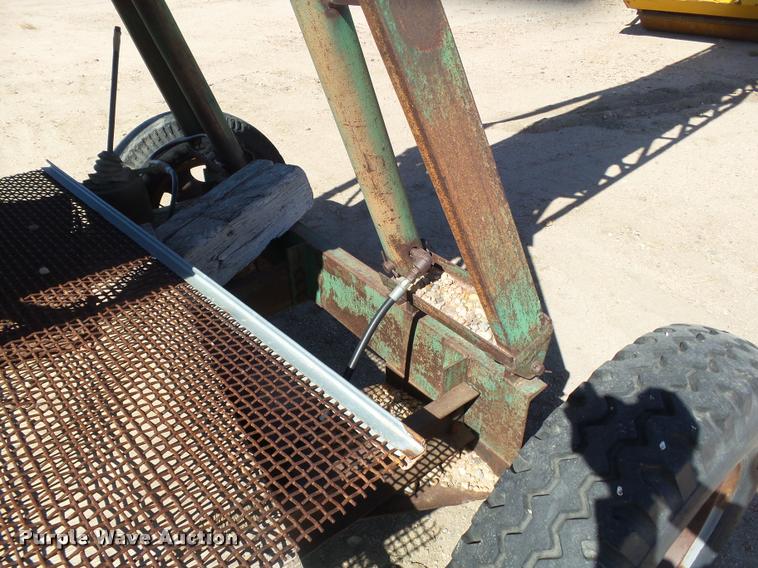 image for item DA4660 1961 Lipman conveyor