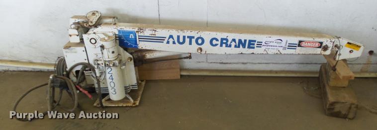 image for item DA4661 Auto Crane 2403-PR truck crane
