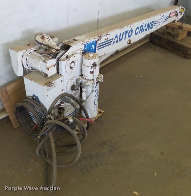 image for item DA4661 Auto Crane 2403-PR truck crane