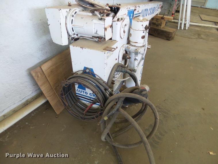 image for item DA4661 Auto Crane 2403-PR truck crane